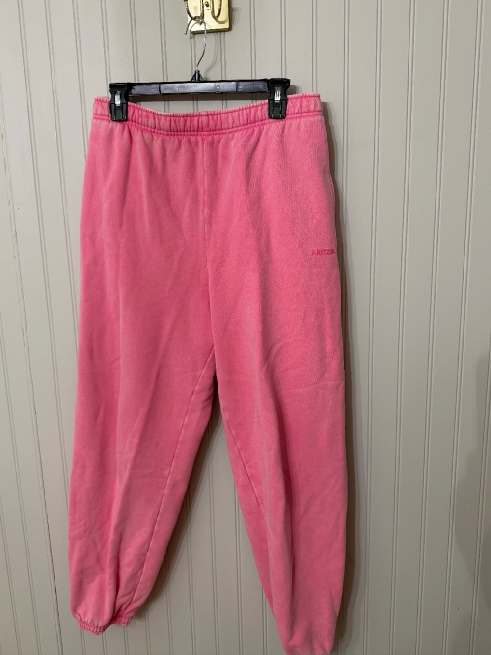 Aritzia Sweatpants Women’s Medium Pink